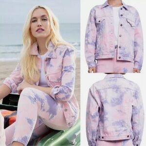 Levi's Ex-Boyfriend Trucker Jean Jacket In Blurry Vision Tie Dye Colorway 🩷💜